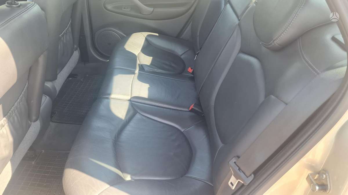 Citroen C5, 2.0 l., Седан