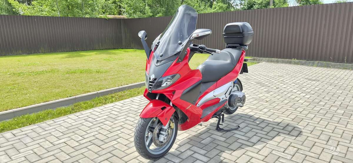 Gilera Nexus 459cc, scooters / mopeds
