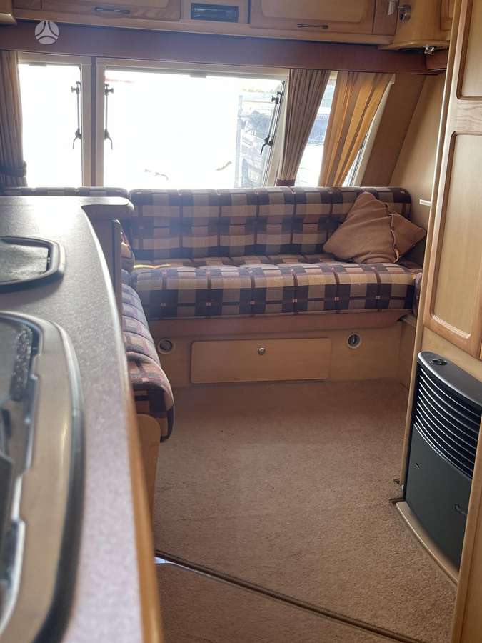 Elddis 505, kemperis