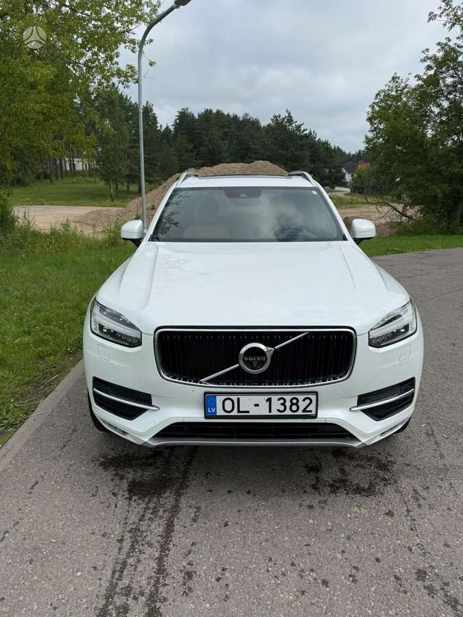 Volvo XC90 - 3