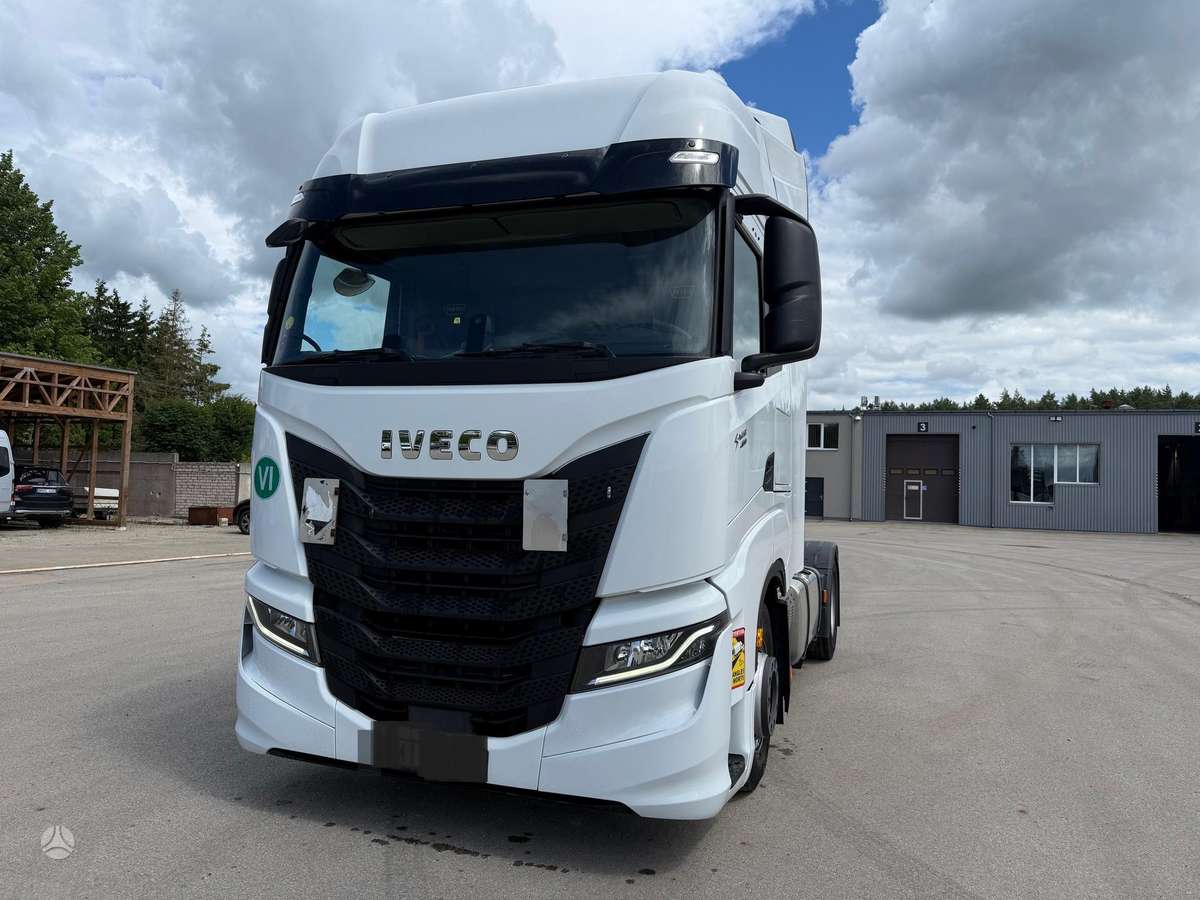 Iveco S-WAY 490 AG, 2 спальных места