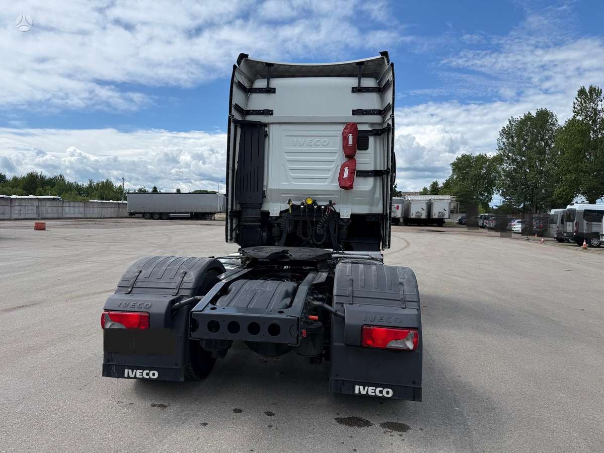 Iveco S-WAY 490 AG, 2 спальных места