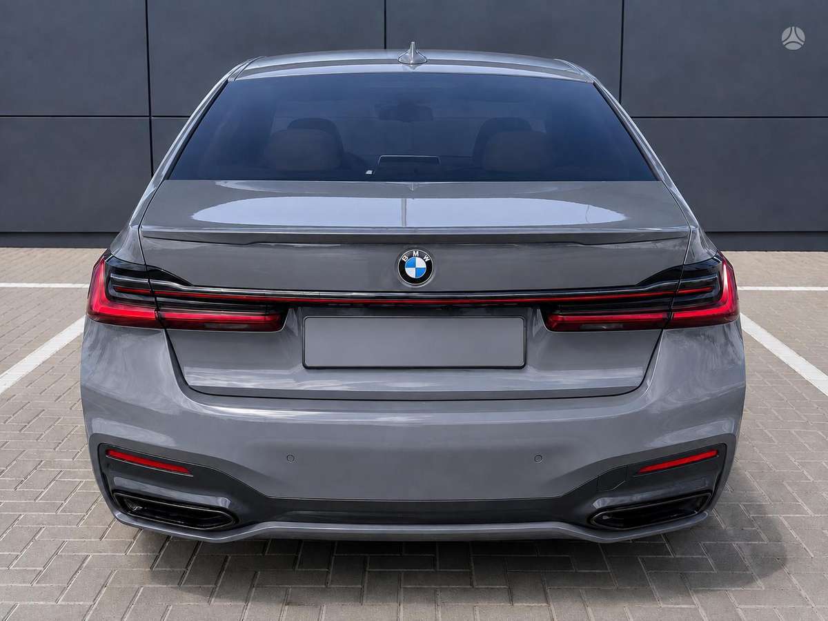 BMW 740, 3.0 l., Седан
