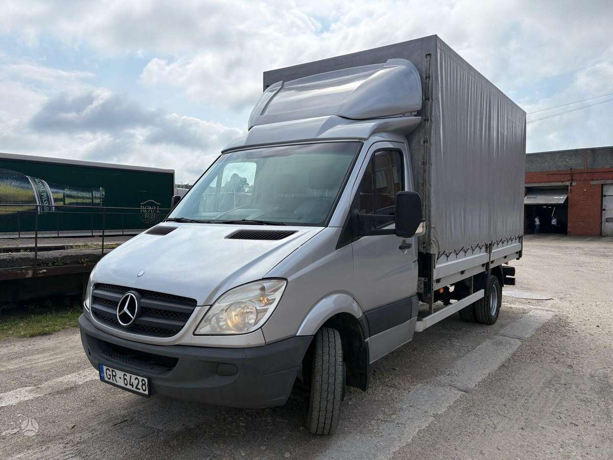 Mercedes-Benz Sprinter 511, bortiniai
