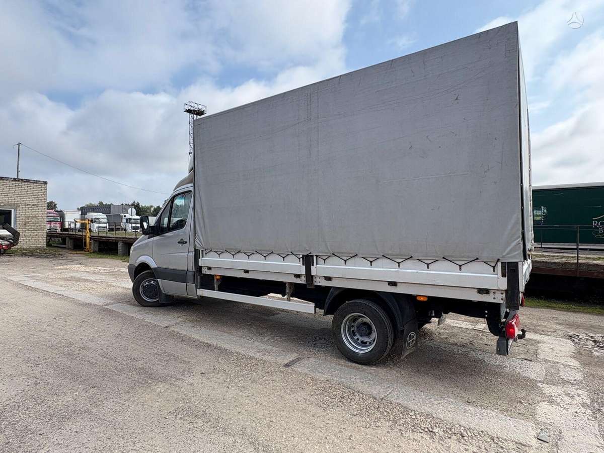 Mercedes-Benz Sprinter 511, bortiniai