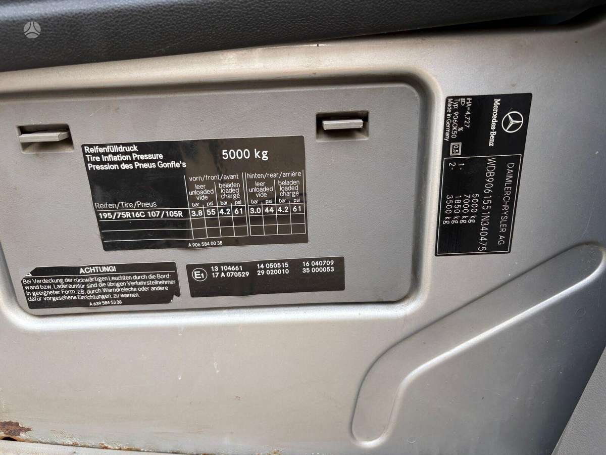 Mercedes-Benz Sprinter 511, bortiniai