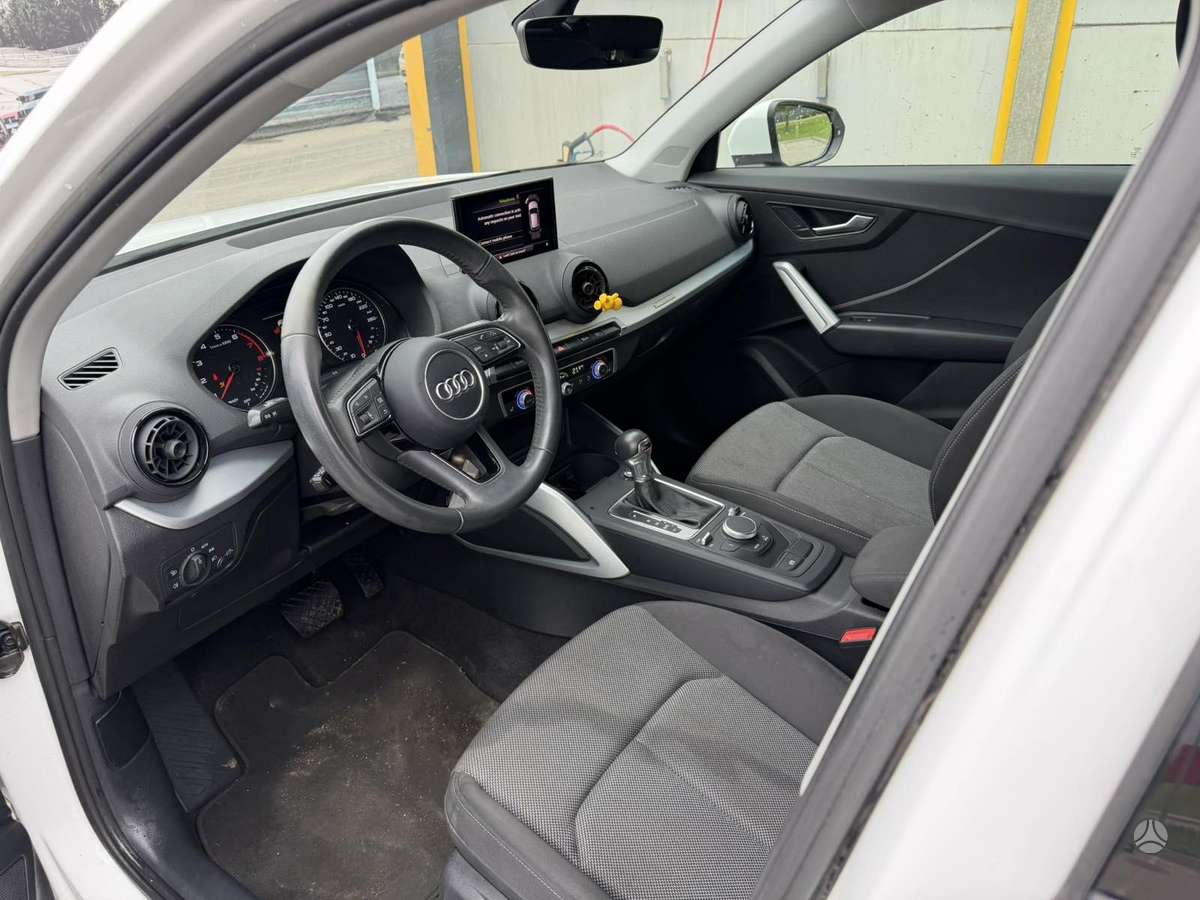 Audi Q2, 1.4 l., Хэтчбек
