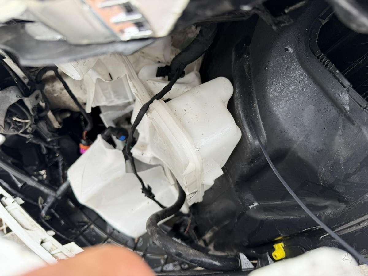 Audi Q2, 1.4 l., hatchback
