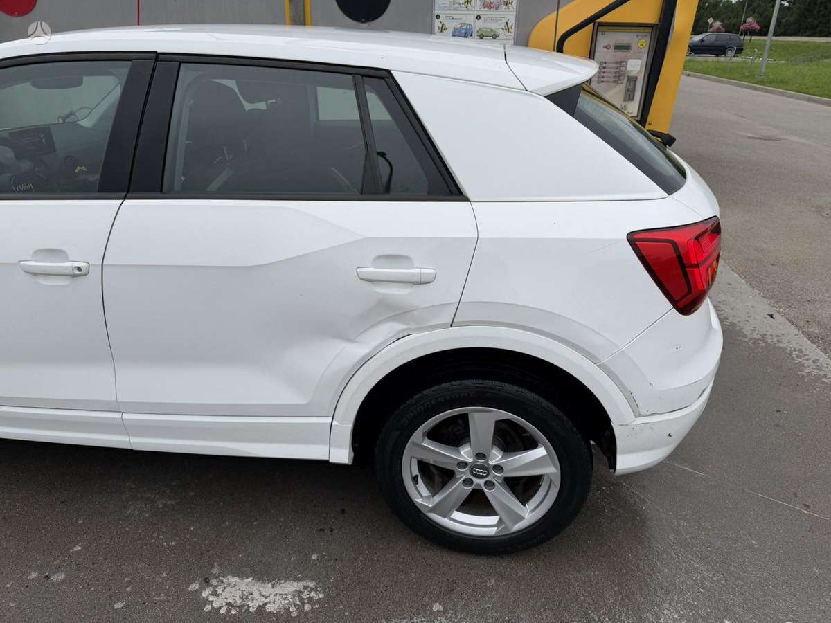 Audi Q2, 1.4 l., hatchback