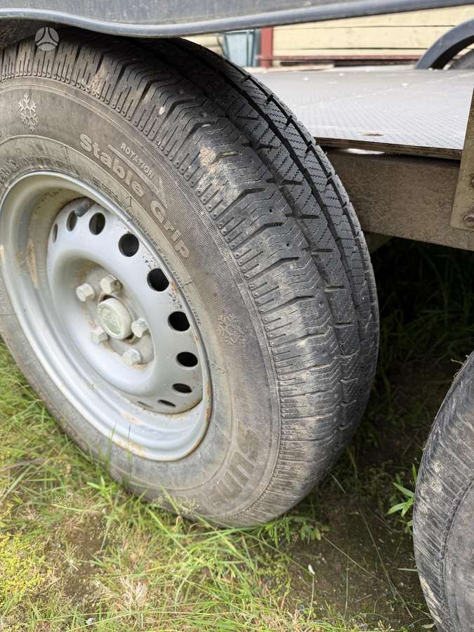 Baltic trailer DMT3, platformas