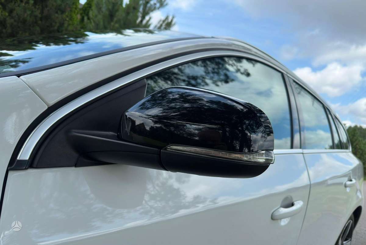 Volvo V60, 2.0 l., Универсал