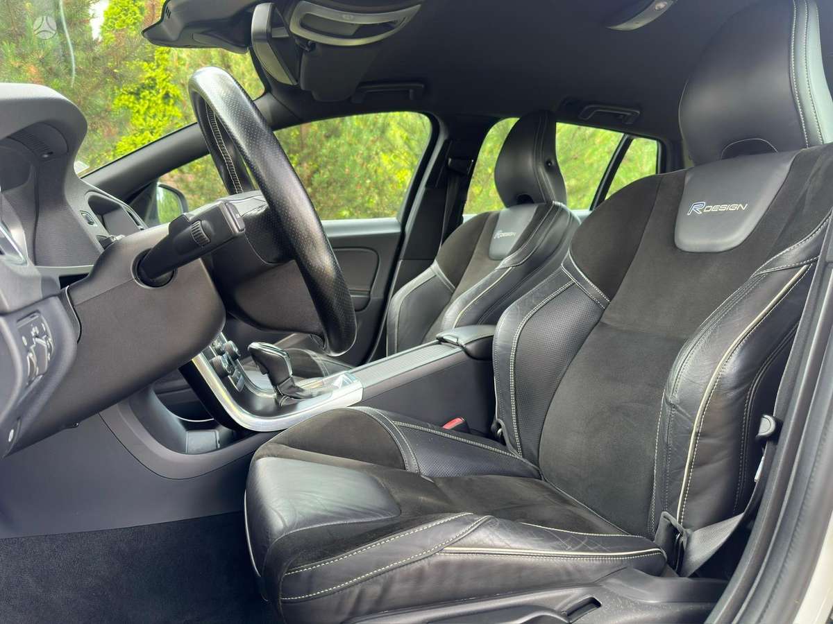 Volvo V60, 2.0 l., wagon