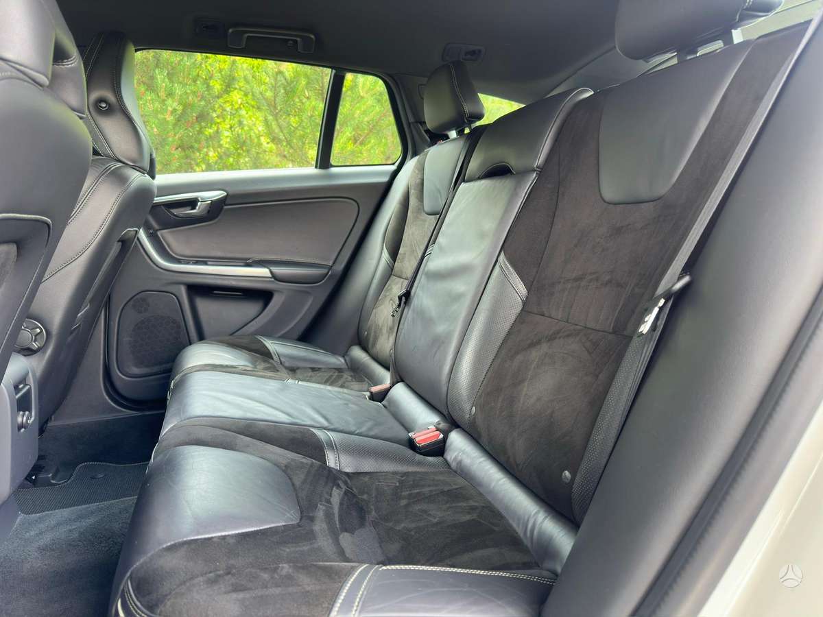 Volvo V60, 2.0 l., wagon