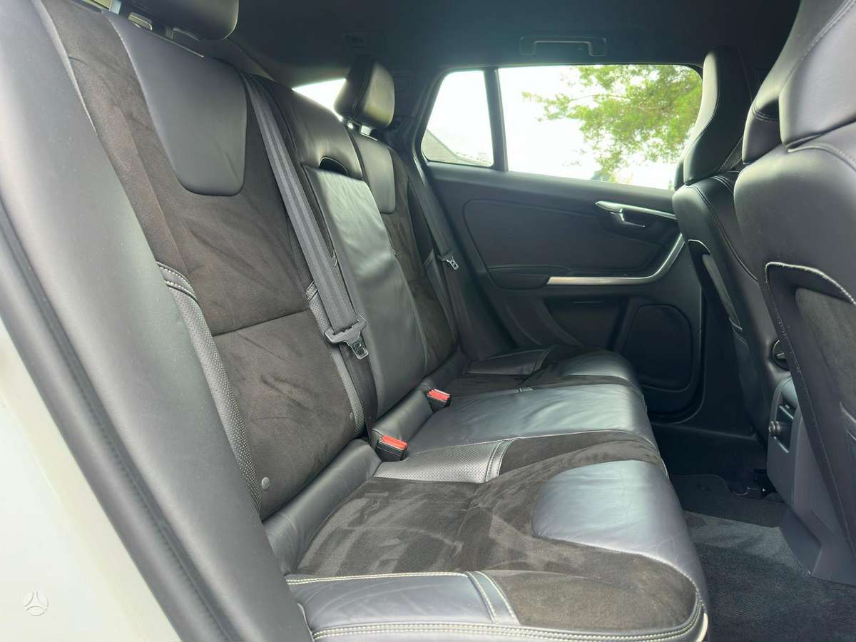 Volvo V60, 2.0 l., wagon