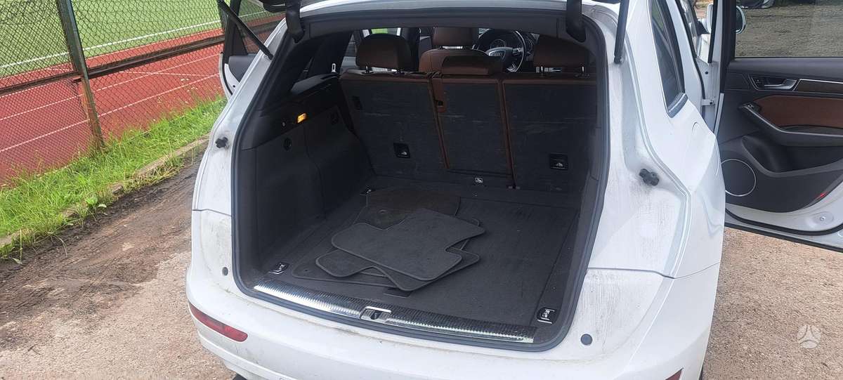 Audi Q5, 2.0 l., Внедорожник / Кроссовер