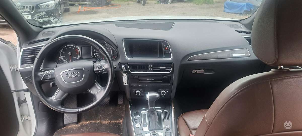 Audi Q5, 2.0 l., Внедорожник / Кроссовер
