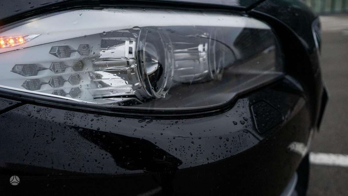 BMW 520, 2.0 l., wagon