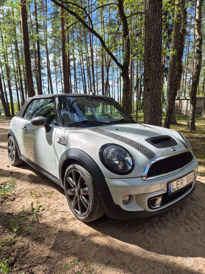 Mini Cooper S, 1.6 l., convertible