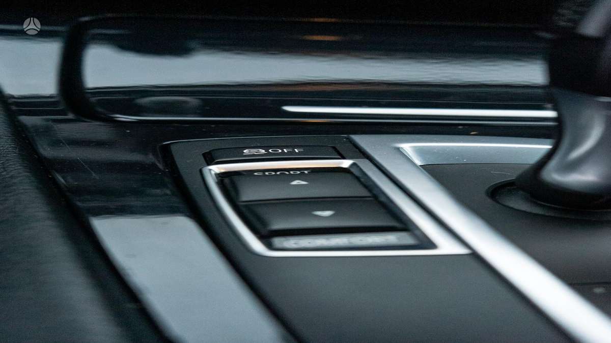 BMW 520, 2.0 l., wagon