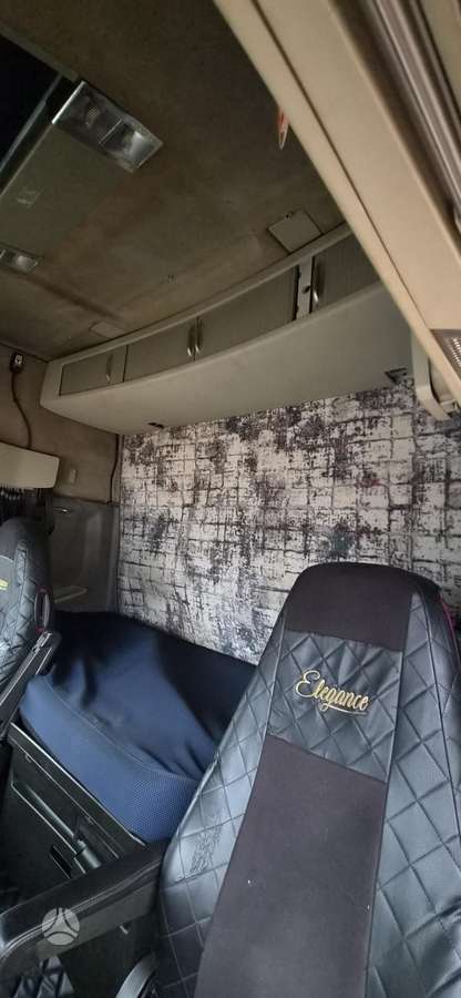 Volvo FH 500, double sleeper