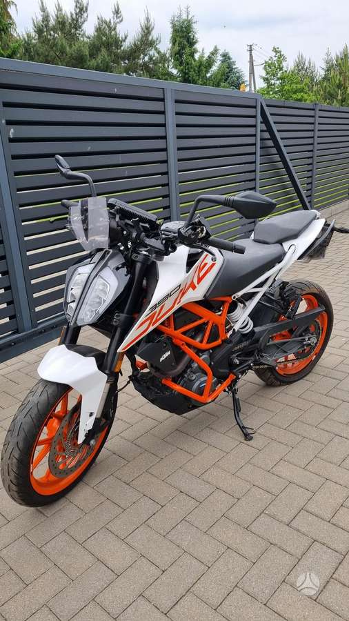 KTM Duke, street / classic
