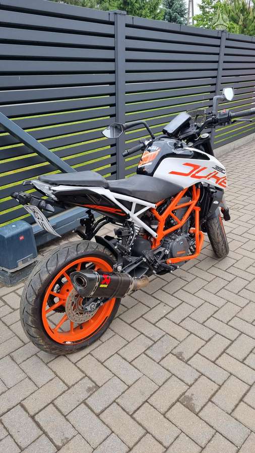 KTM Duke, street / klasikiniai