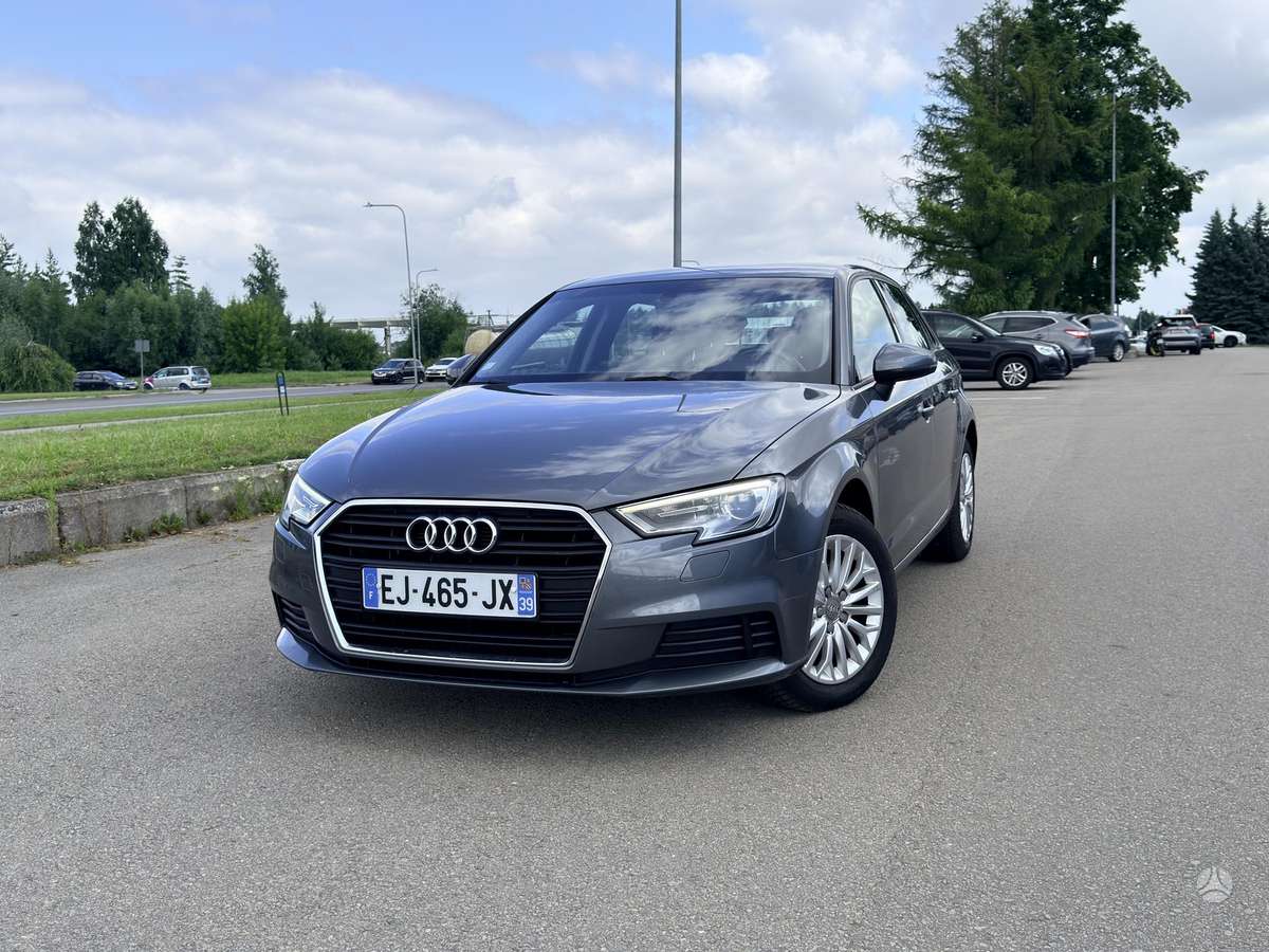 Audi A3, 1.6 l., Хэтчбек