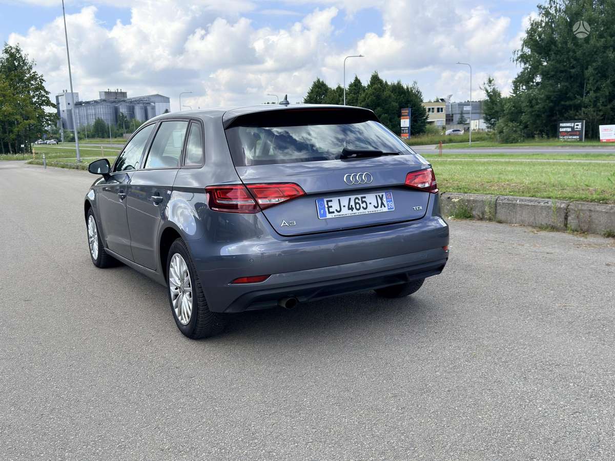 Audi A3, 1.6 l., Хэтчбек