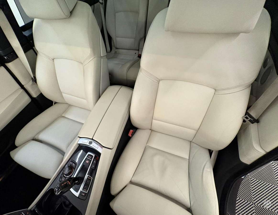 BMW 520, 2.0 l., Седан