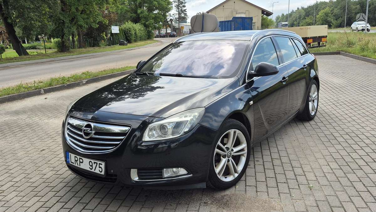 Opel Insignia, 2.0 l., universalas