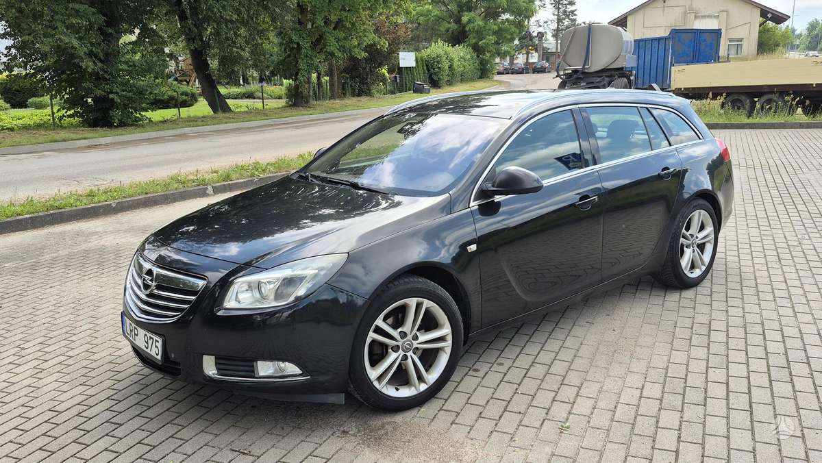 Opel Insignia, 2.0 l., universalas