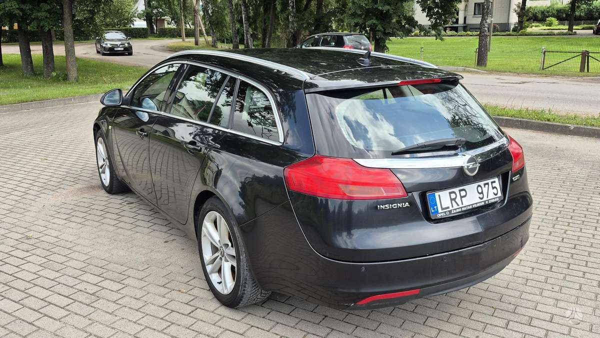 Opel Insignia, 2.0 l., Универсал