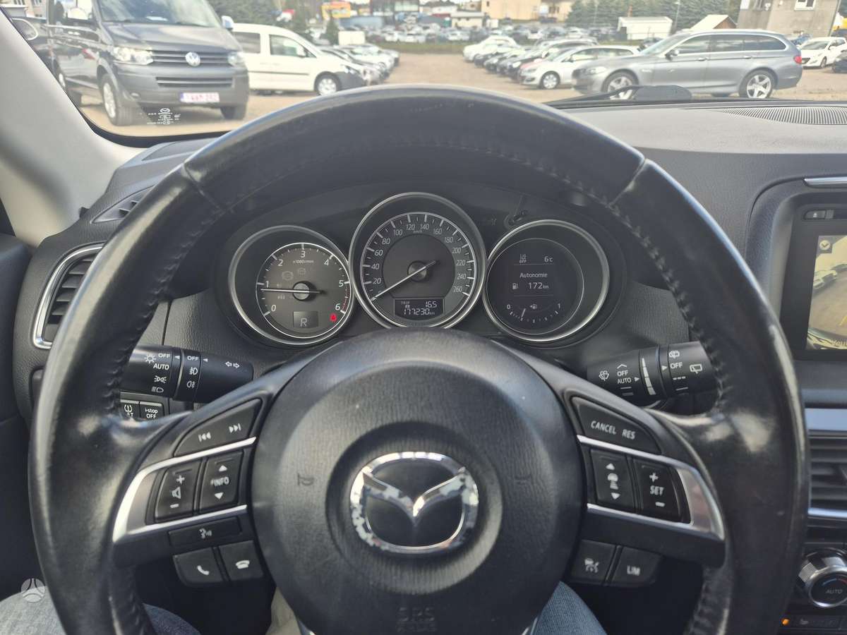 Mazda CX-5, 2.2 l., off-road / crossover