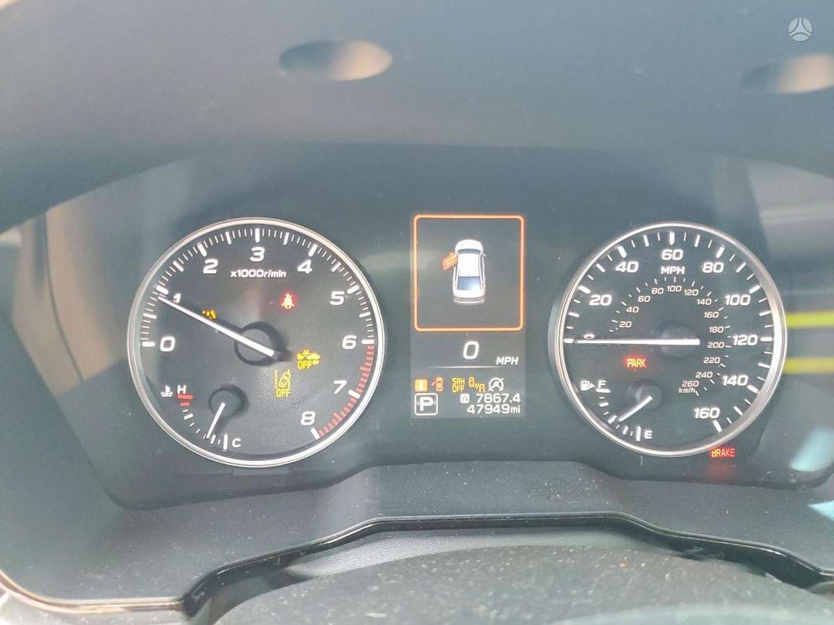 Subaru Legacy - 11