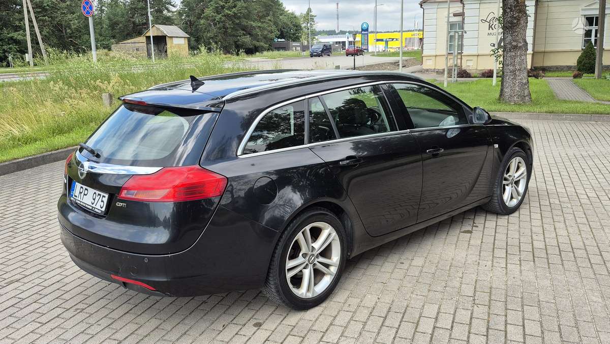 Opel Insignia, 2.0 l., Универсал