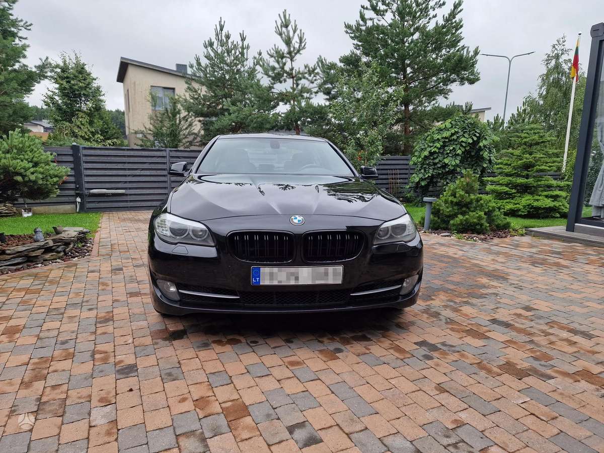 BMW 535, 3.0 l., Седан