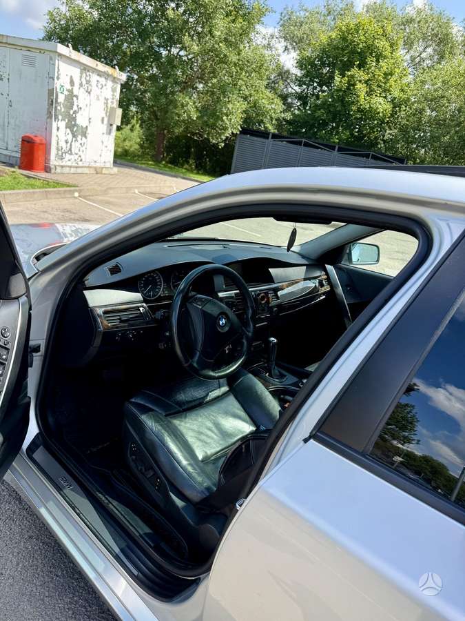 BMW 530, 3.0 l., Седан