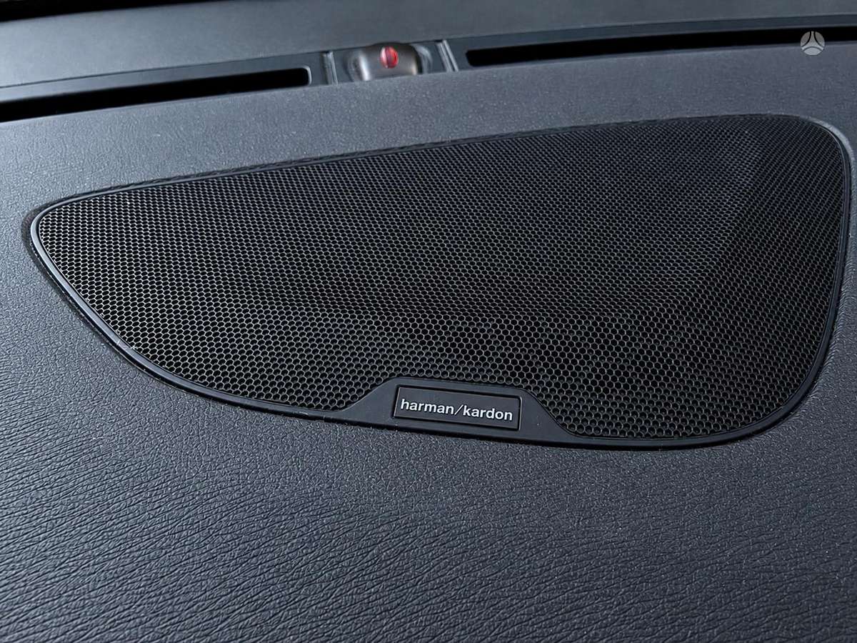 Volvo S60, 2.0 l., Седан