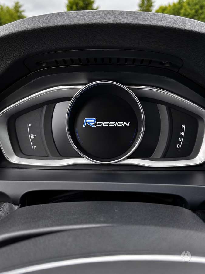Volvo S60, 2.0 l., Седан