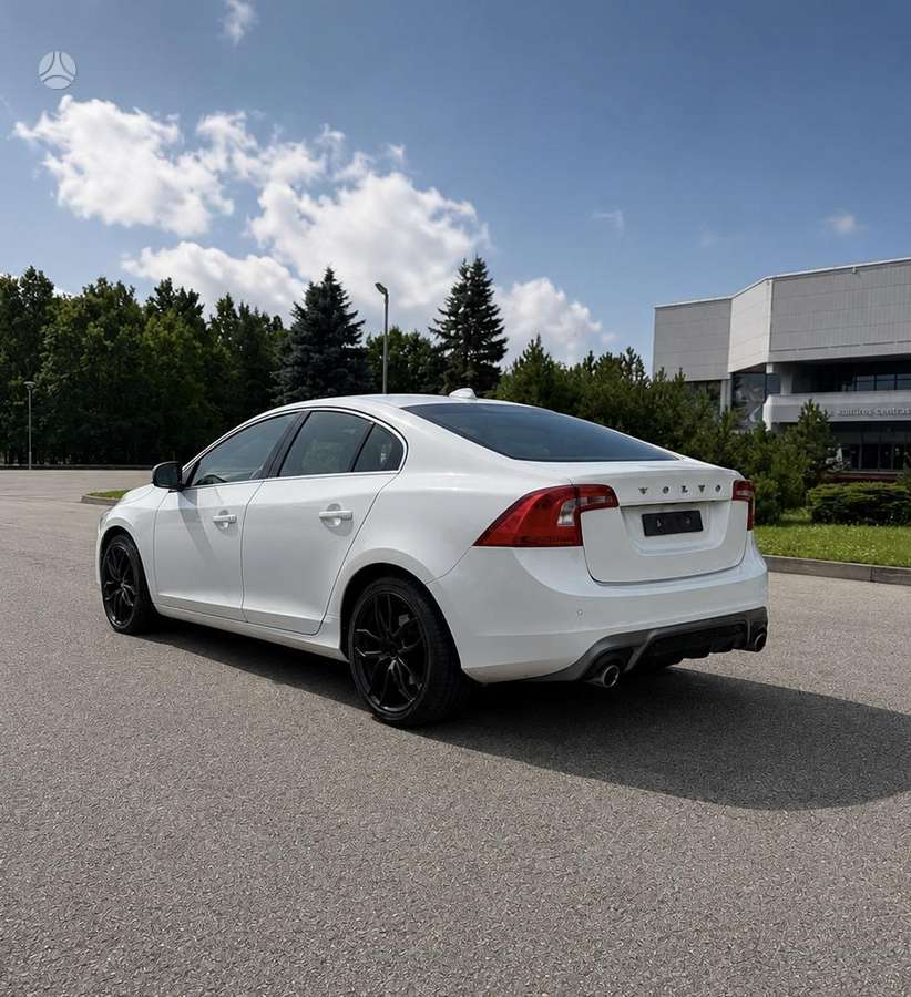 Volvo S60, 2.0 l., Седан