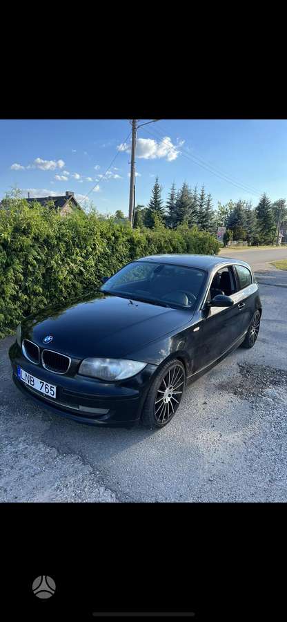 BMW 118, 2.0 l., Хэтчбек