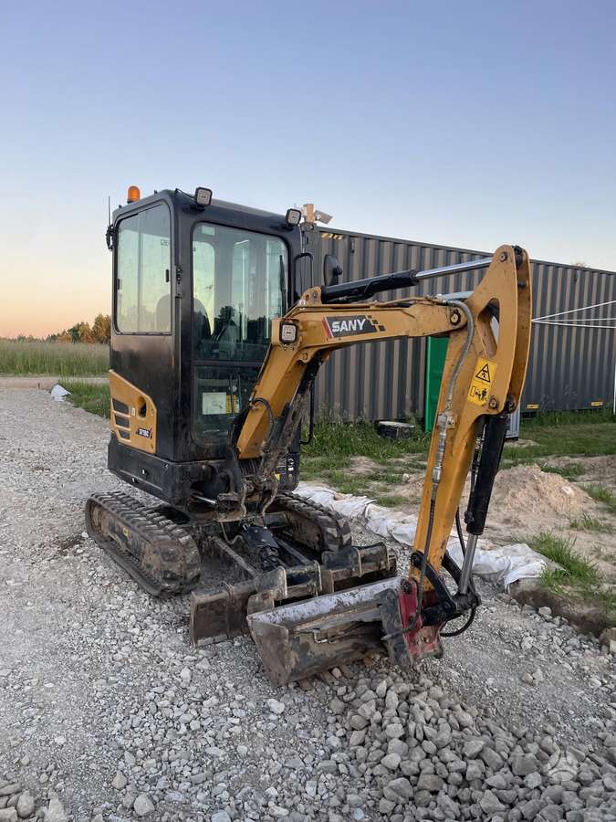 SANY SY18C, mini excavator