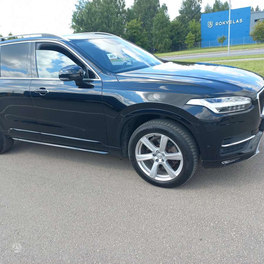 Volvo XC90 - 2