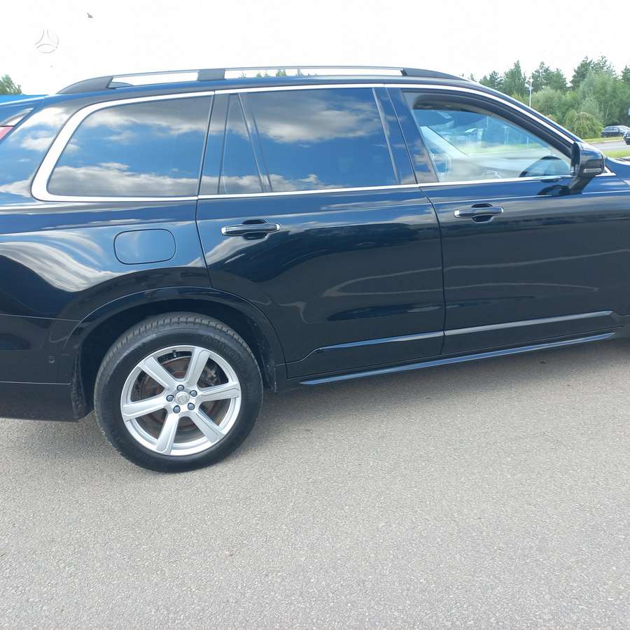 Volvo XC90 - 4