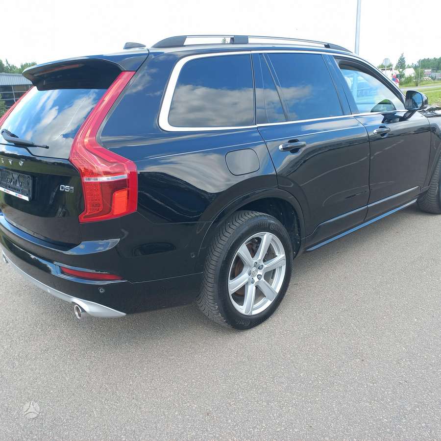 Volvo XC90 - 5