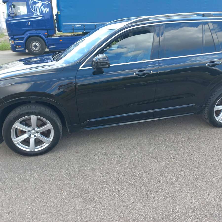 Volvo XC90 - 12
