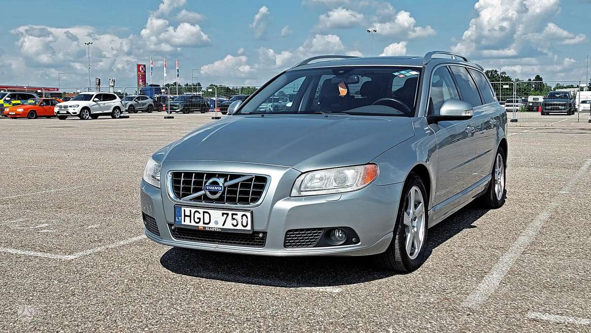 Volvo V70, 2.4 l., Универсал