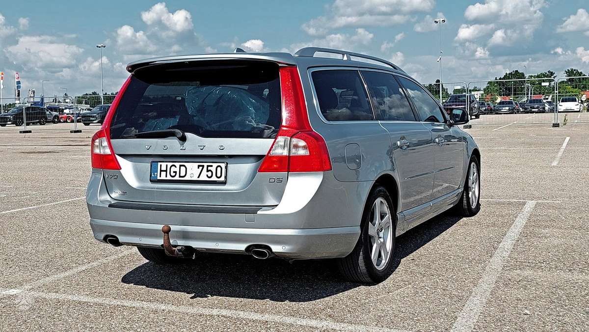 Volvo V70, 2.4 l., Универсал