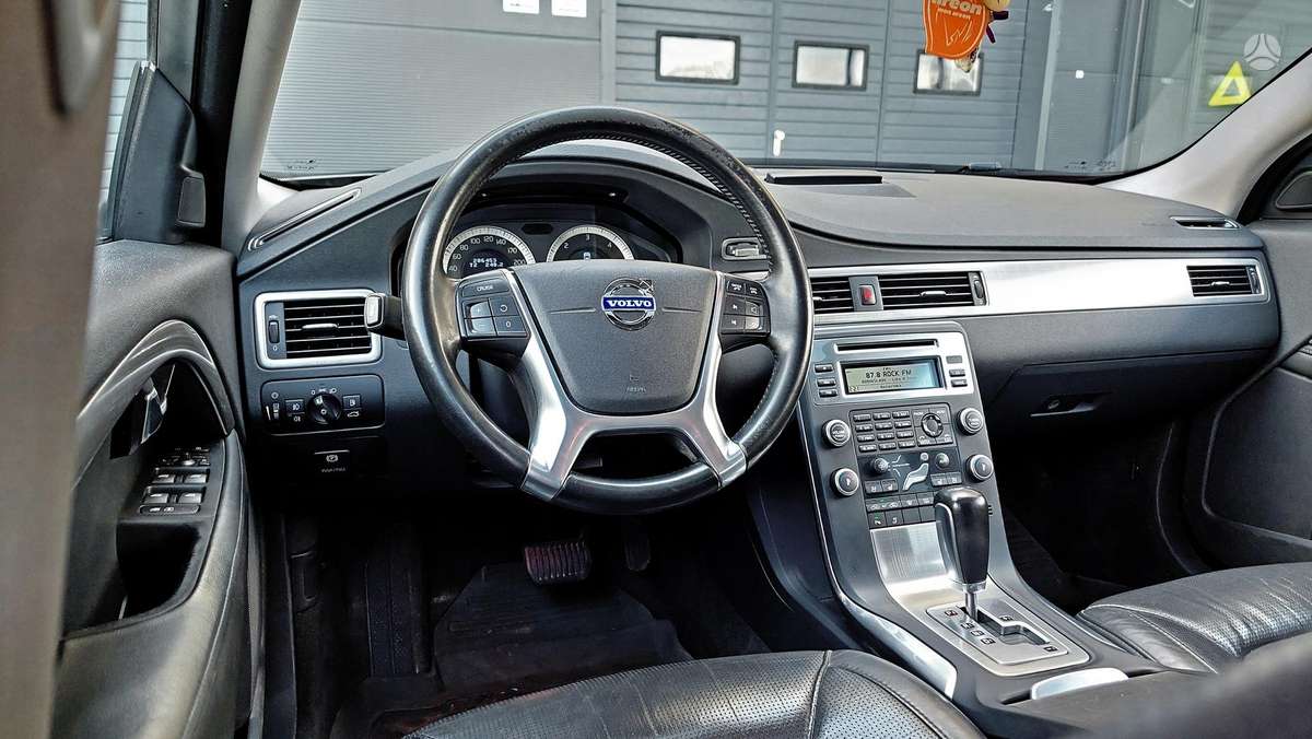 Volvo V70, 2.4 l., Универсал