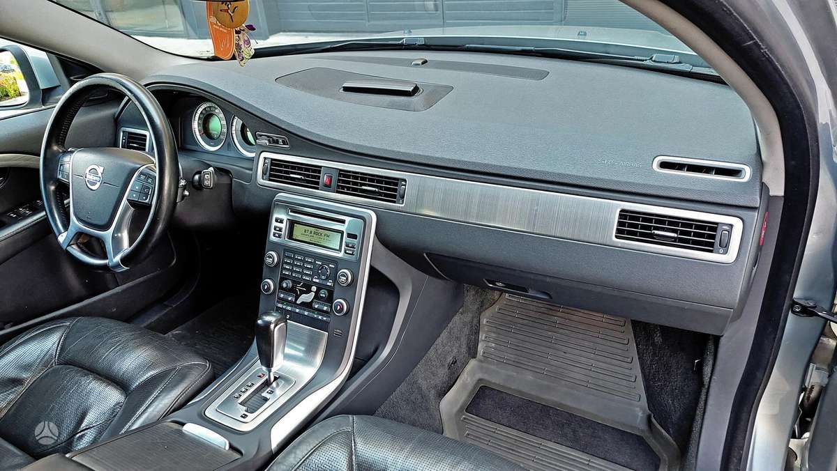 Volvo V70, 2.4 l., Универсал